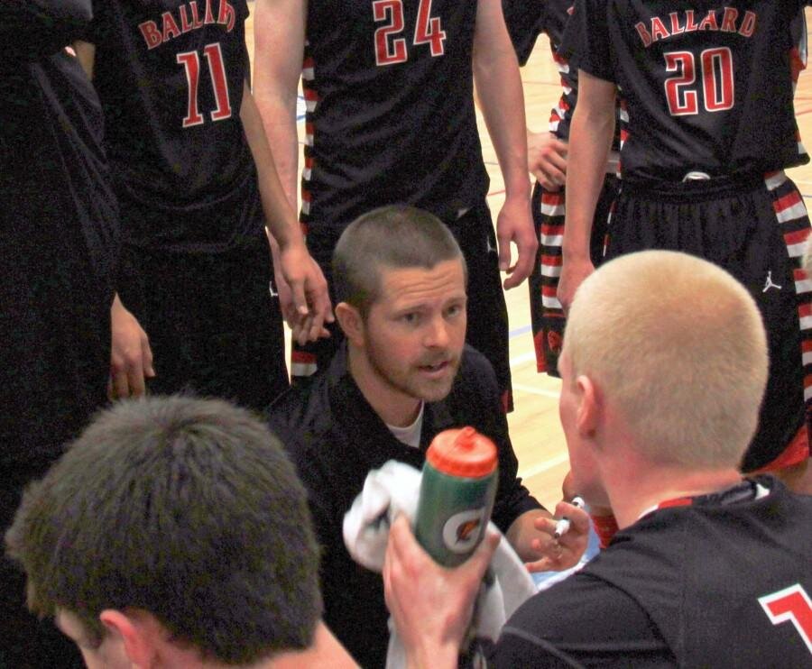 Madison EbbettHead coach Michael Broom during a timeout in last year's game against Ingraham.