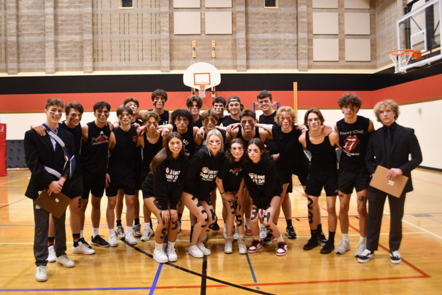 The Senior team after after defeating the Juniors in three sets